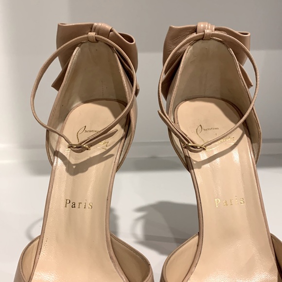 Christian Louboutin nude heels - Picture 7 of 15